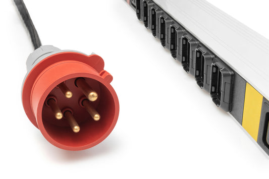 Multipresa trifase 16A, 24 x C13, 3 x C19, cavo 3 mt con spina IEC 60309 16 A