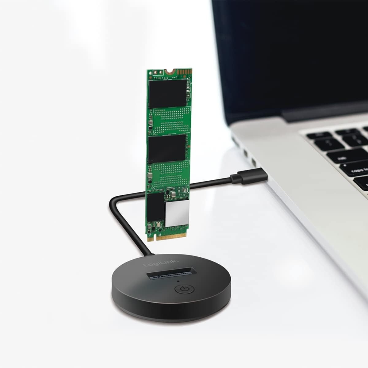 Adattatore USB-C 3.2 Quickport per SSD M.2 NVMe (PCIe) e SATA (NGFF)