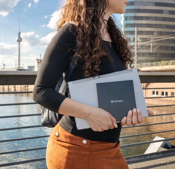 Lettore CD/DVD Esterno Slim USB 3.2 Gen1 con Porta USB-C