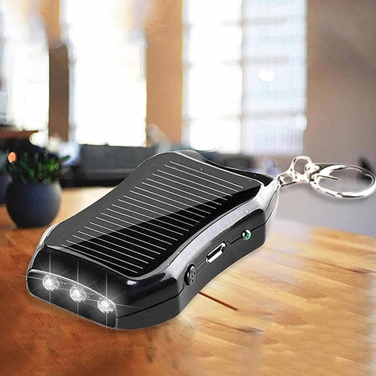Caricabatterie Solare Portachiavi 1500 mAh con Torcia LED Integrata - Power Bank Portatile per Telefonini, Tablet e Dispositivi Elettronici
