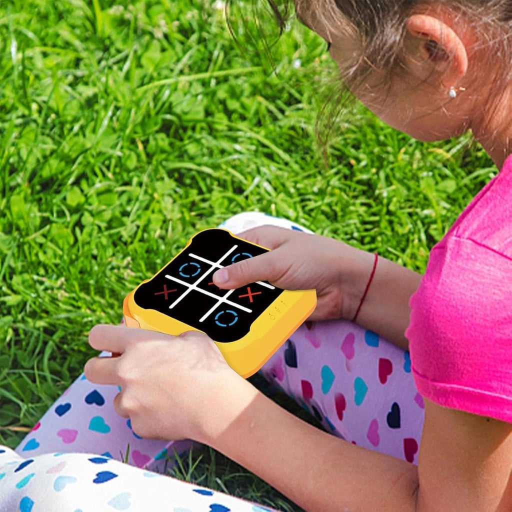 Gioco Elettronico Tic-Tac-Toe Portatile – Tris 3 in 1 con 9 Livelli di Difficoltà