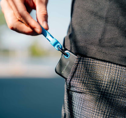 Pocket SSD Portachiavi con Attacco per Cavo USB-C 1TB Nero Blu