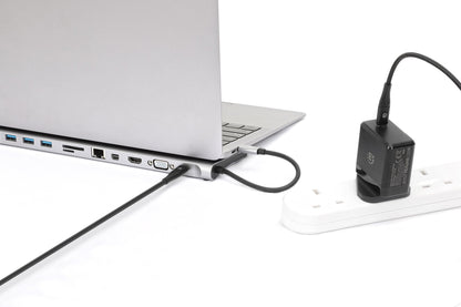 Docking Station USB-C 11-in-1 triplo monitor con MST