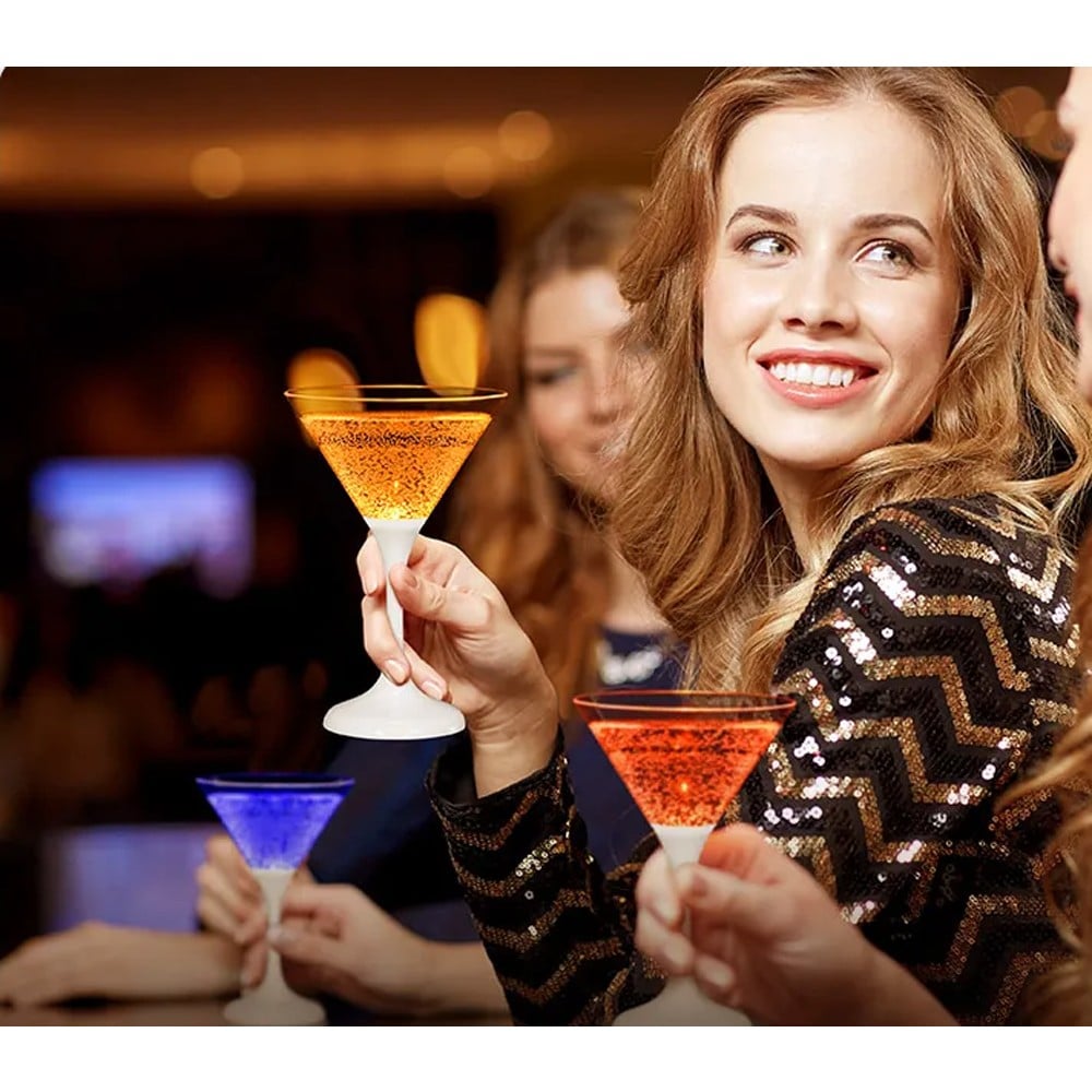 Confezione da 6 Bicchieri da Cocktail con 6 Colorazioni LED