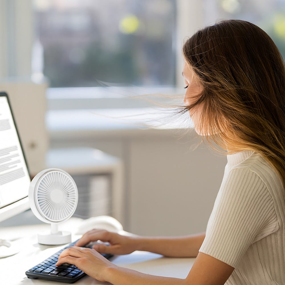 Mini Ventilatore Rotante da Tavolo a 10 Velocità Ricarica USB-C