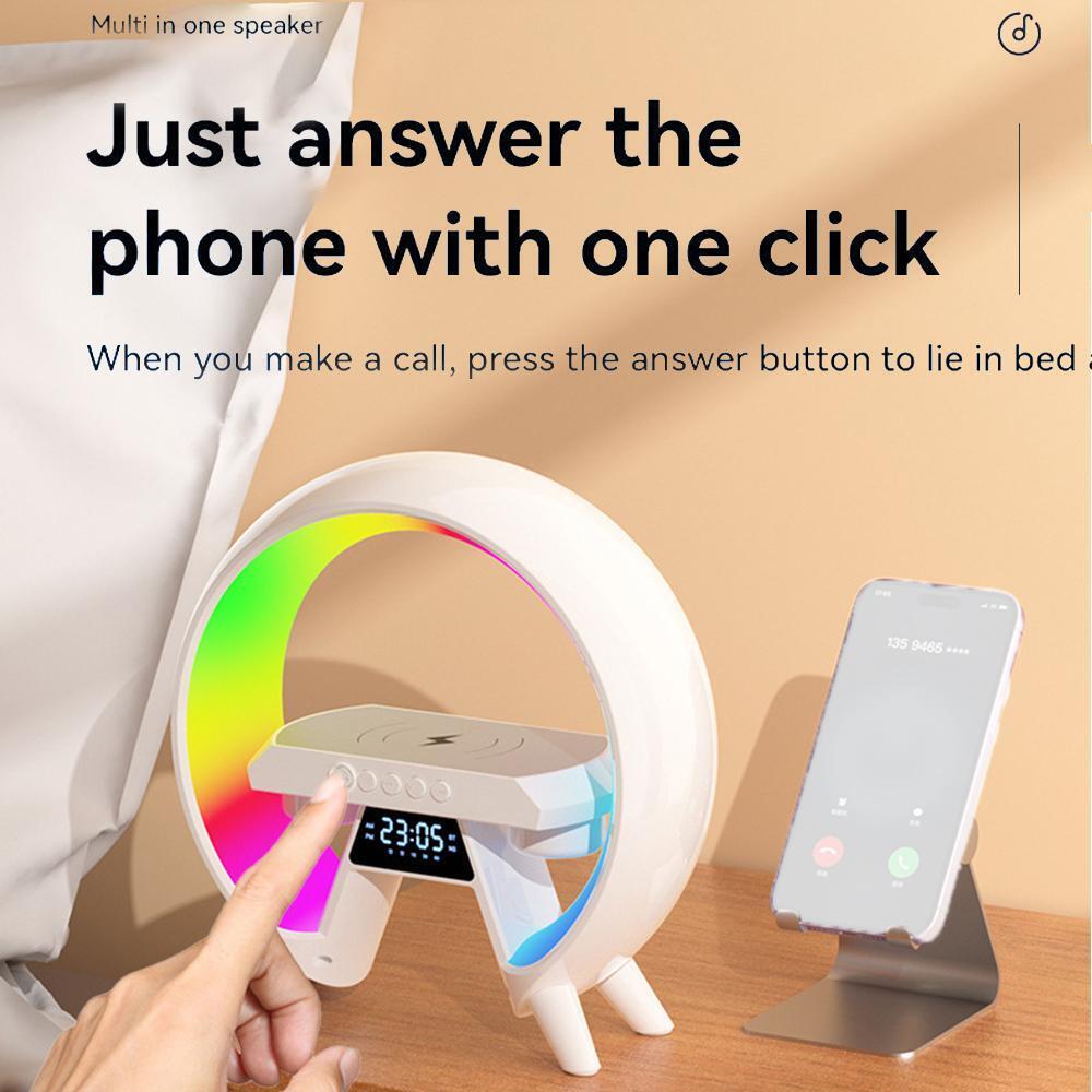 Lampada Altoparlante 3 in 1  bluetooth luce led con orologio caricabatterie wireless audio